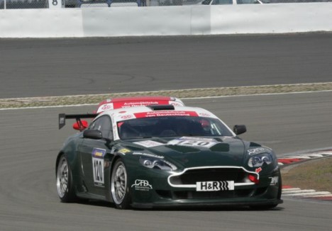 Aston Martin raceren fra GRC Racing var allerede ude på første omgang
(Foto: Natascha Theisen)